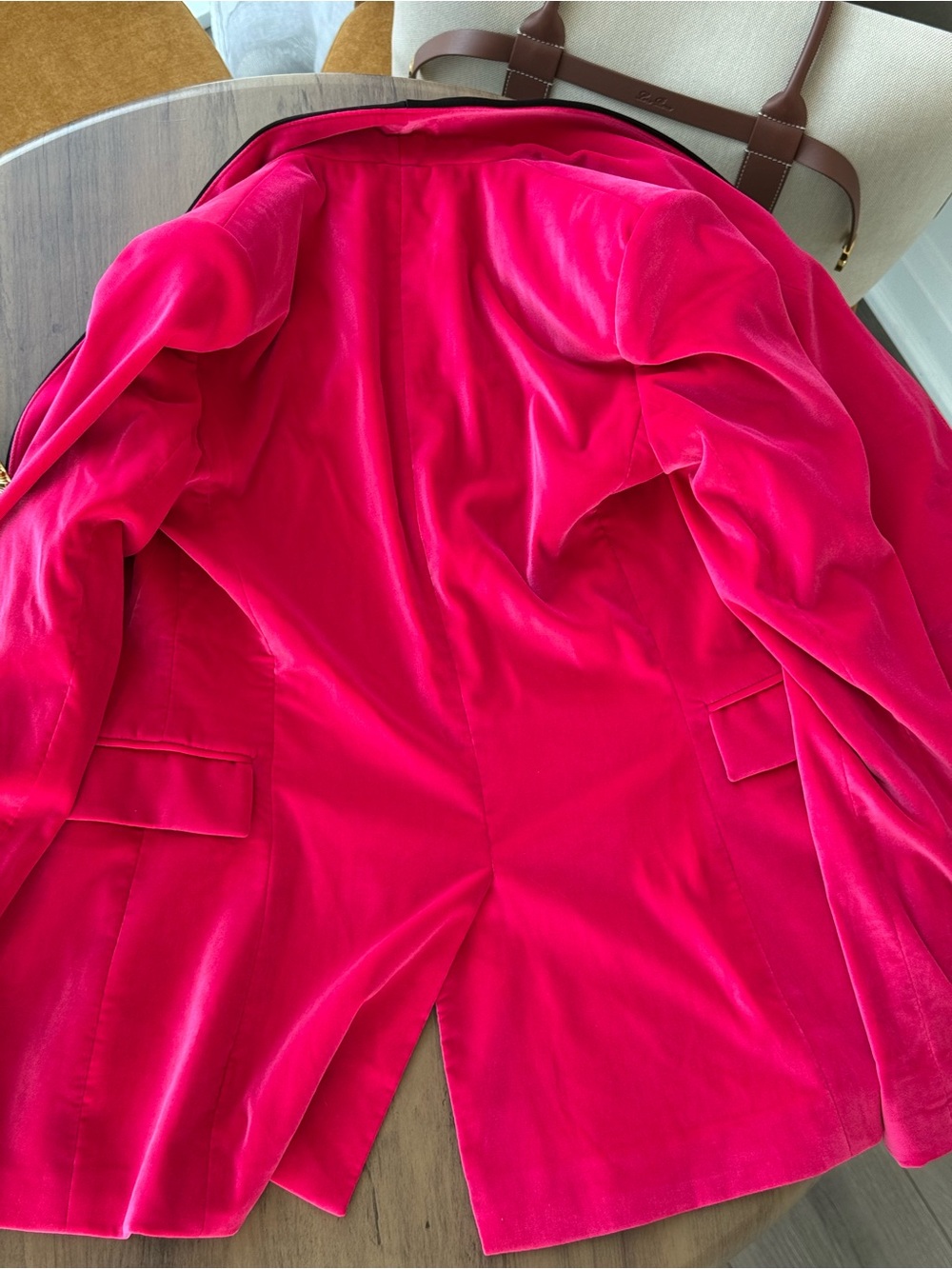 Alice + Olivia Hot Pink Velvet Blazer with Black Satin Shawl Collar - Picture 7 of 9